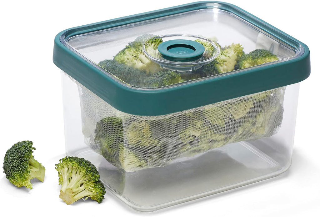 Fresh 'N Store Medium Produce Storage Container